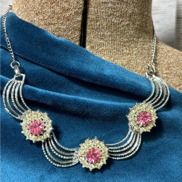 Vintage MCM Elegant Silver and Pink Rhinestone Necklace/Chocker - Picture 3 of 7